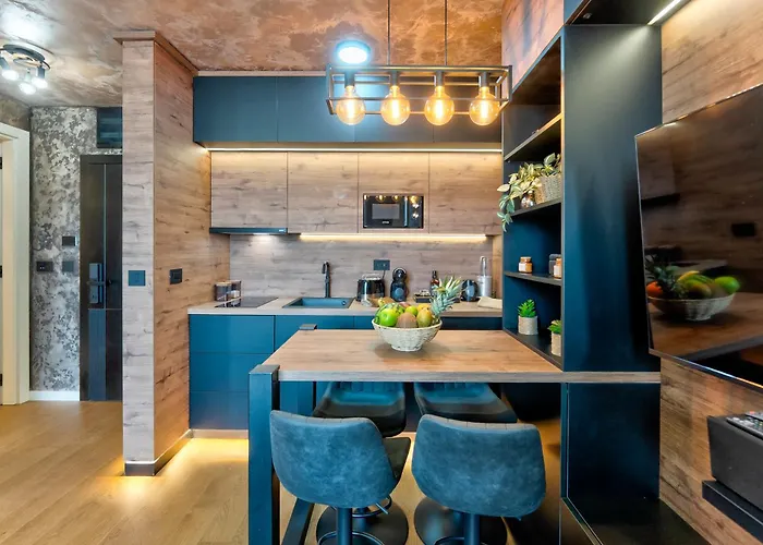 アパート Mister ズラティボール